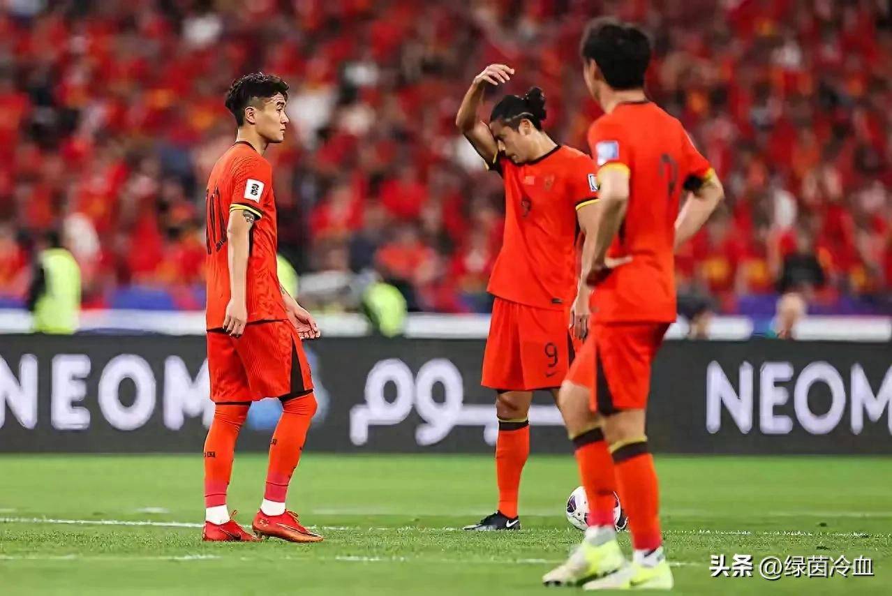 小家子气！国足100万欧难买到欧洲优秀教练，高洪波郑智才是明智选择