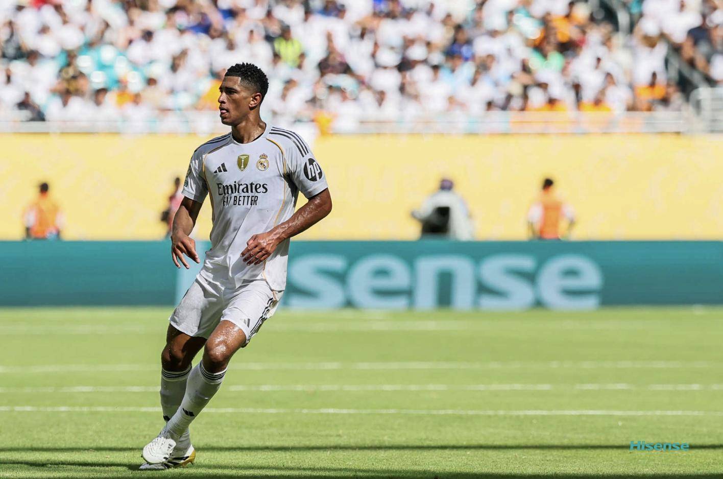 世俱杯1-1爆冷！皇马新月轰32脚战平！阿隆索无缘首胜，C罗没说错的简单介绍