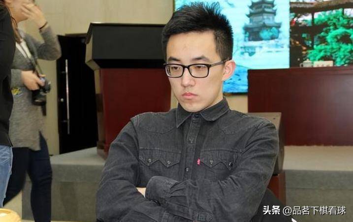 中韩对决！春兰杯决赛-杨楷文先胜朴廷桓22日比第2盘(春兰杯围棋赛事最新消息)